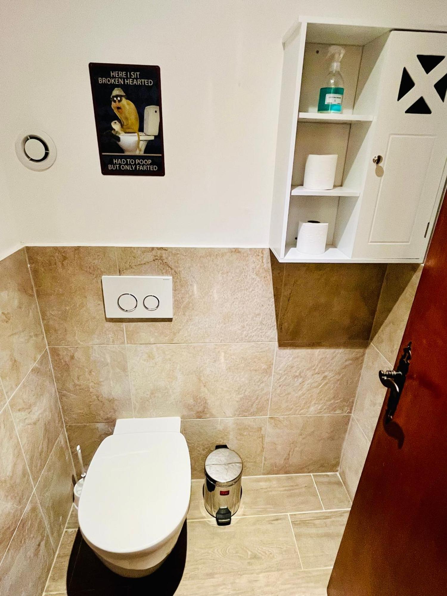 2 Avec Jardin Apartment